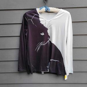 Cat Lady Shirt!  Black White Cat Shirt size Medium